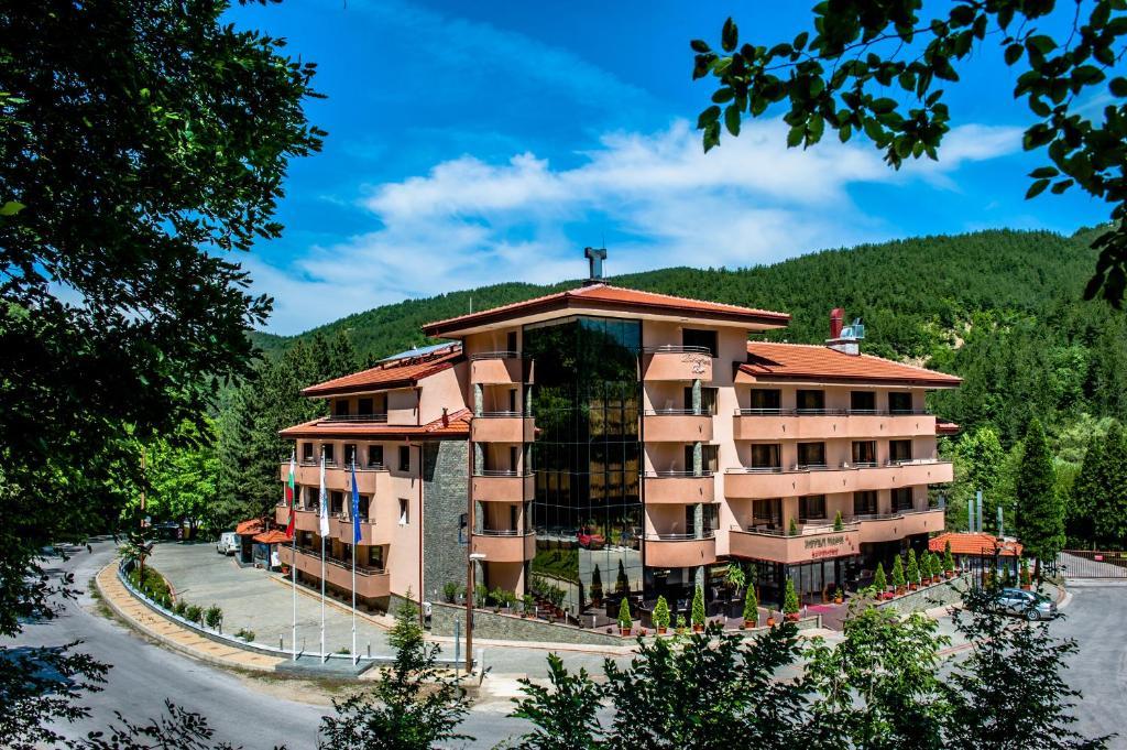 Hotel Park Bachinovo Blagoevgrad Exterior photo